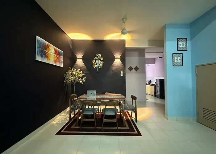 Naurah Homestay Kulai Mslim Only