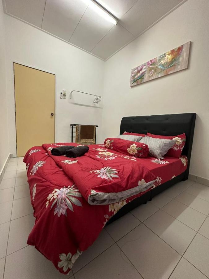 Homestay Naurah Mslim Only *